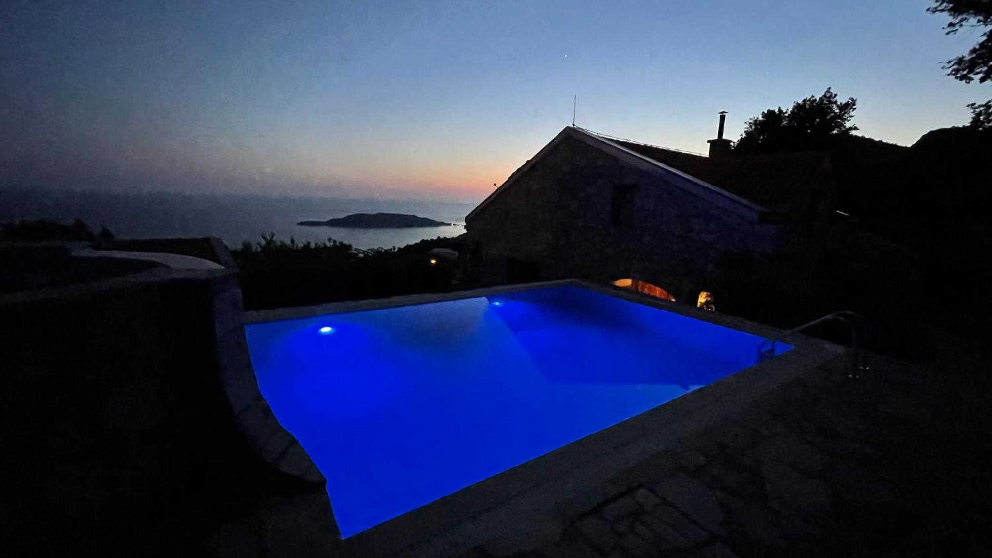 House In The Mountains Near Budva Exteriér fotografie